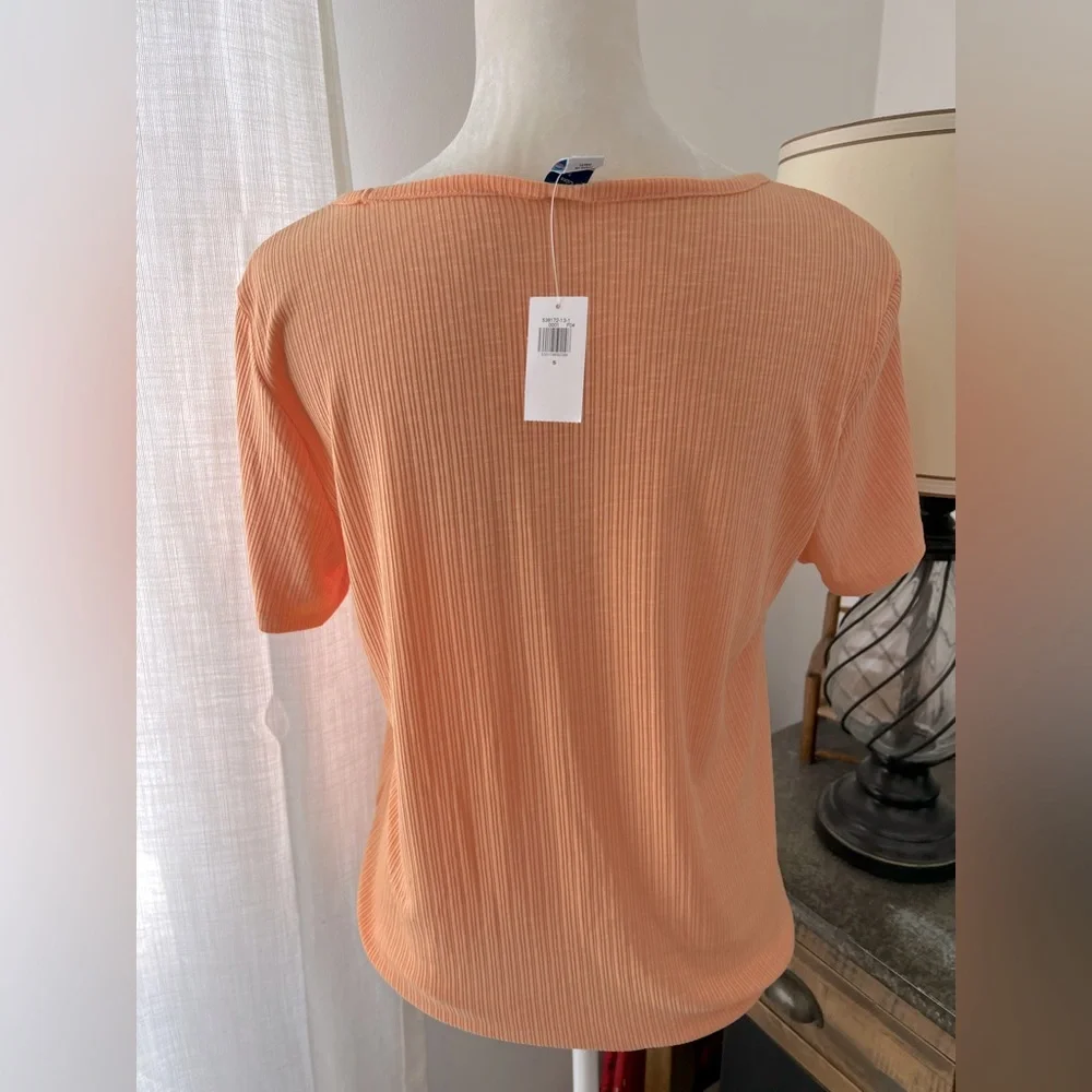 NWT Old Navy luxe ribbed slub knit T-shirt - Picture 5 of 6